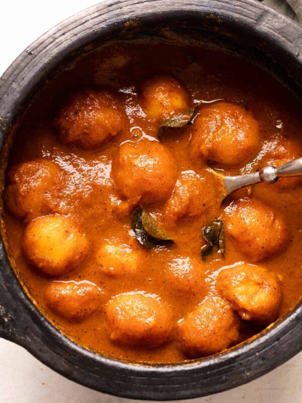 Mango Curry pictured in the clay mud pot that it was cooked in