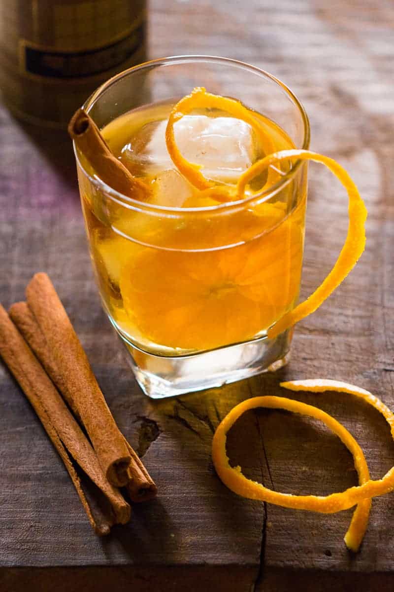 Simple tips to make orange cinnamon whiskey smash. A great fall cocktail that's perfect for the holiday table. Can be made with bourbon too.