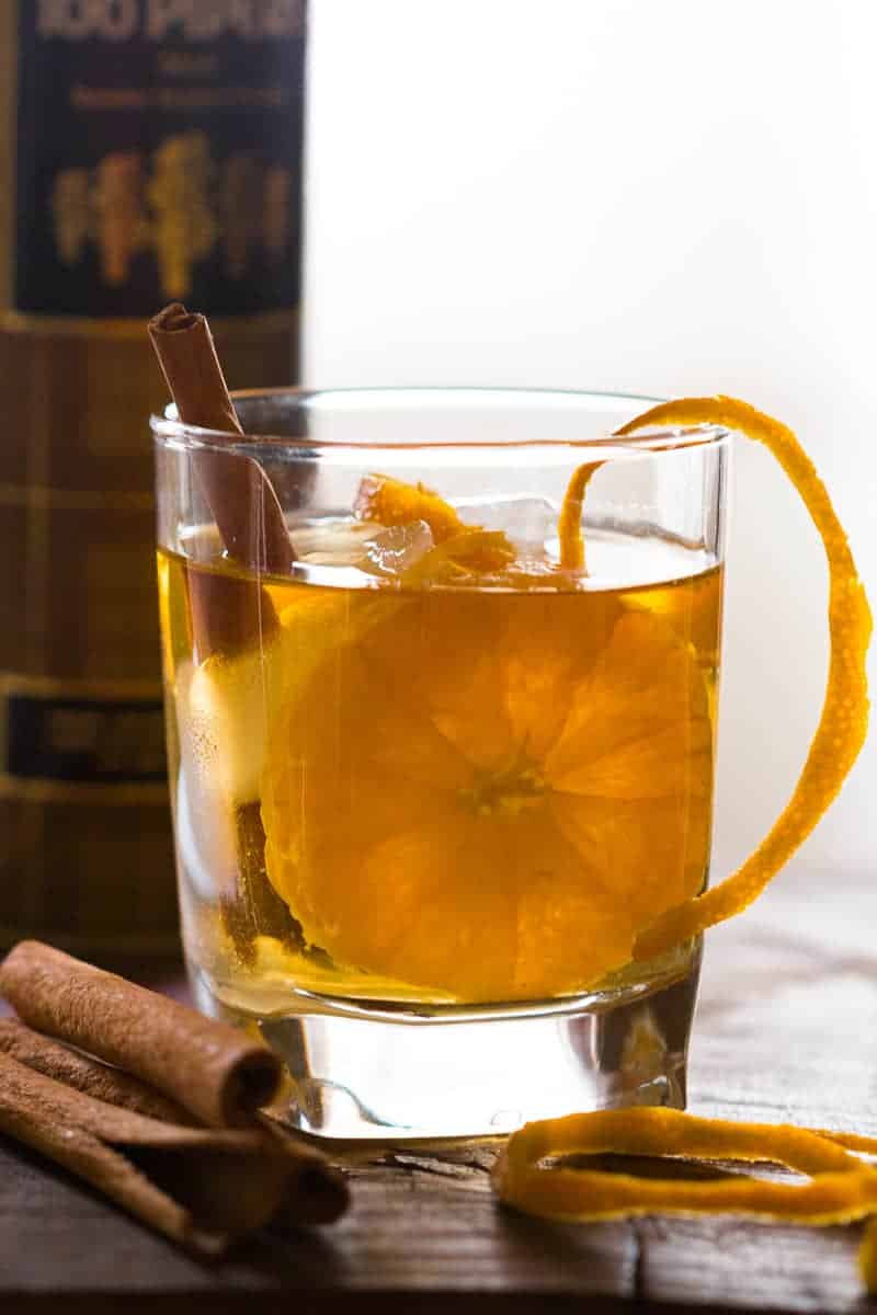 Simple tips to make orange cinnamon whiskey smash. A great fall cocktail that's perfect for the holiday table. Can be made with bourbon too.