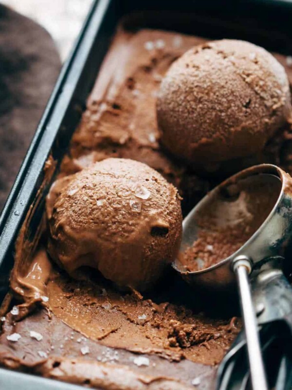 Baileys Chocolate Ice Cream scoops