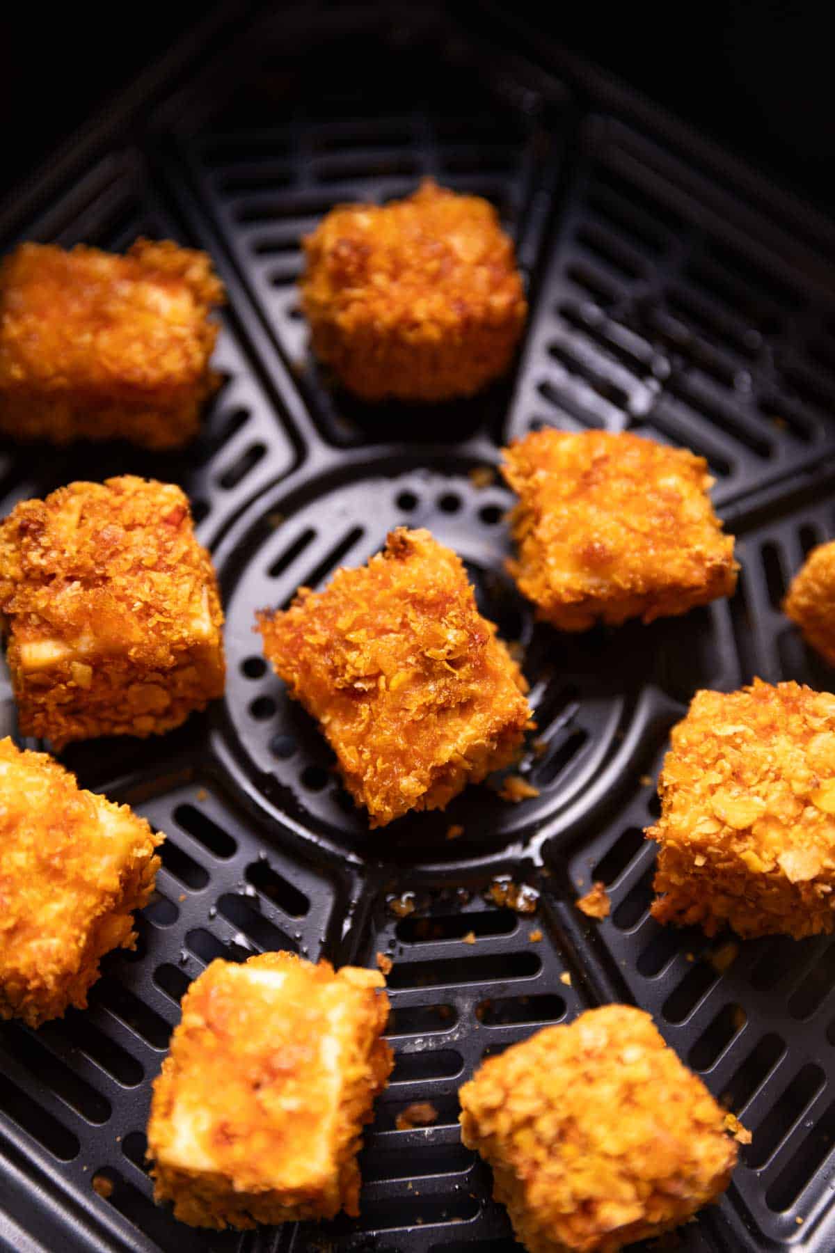 air fryer paneer popcorn cooking in an air fryer